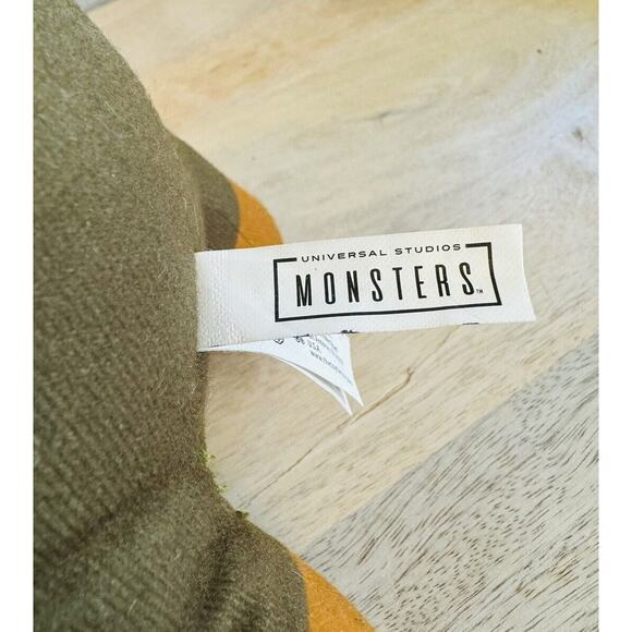 Wolfman Universal Studios Monsters 7” Plush Halloween Toy Factory Stuffed Toy - Picture 5 of 5